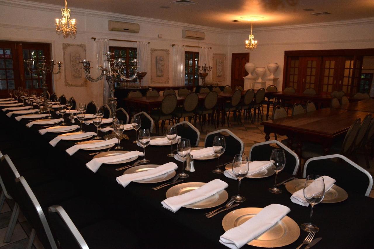 Arcadia Luxury Guesthouse Kroonstad Buitenkant foto