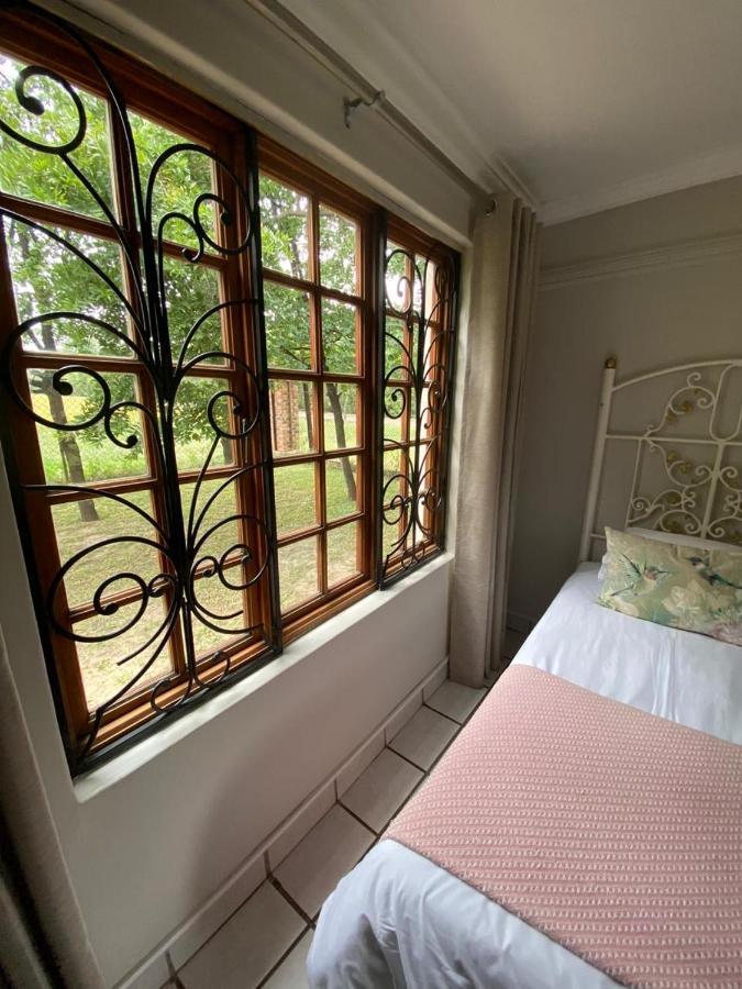 Arcadia Luxury Guesthouse Kroonstad Buitenkant foto